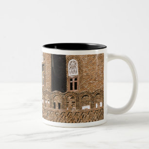 Tasse 2 Couleurs Asie, Yémen, Sana'a. Détail d'architecture yéménit