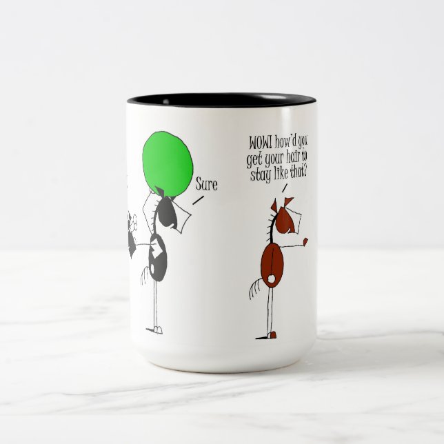 Tasse 2 Couleurs Bande dessinée bachkire mignonne de cheval (Centre)