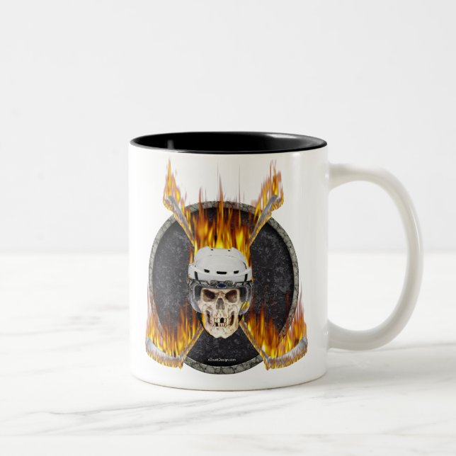 Tasse 2 Couleurs Bâtons de hockey brûlants (Droit)