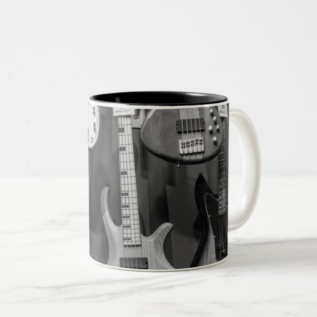 Tasse 2 Couleurs Belle Basse Guitare (Devant droit)