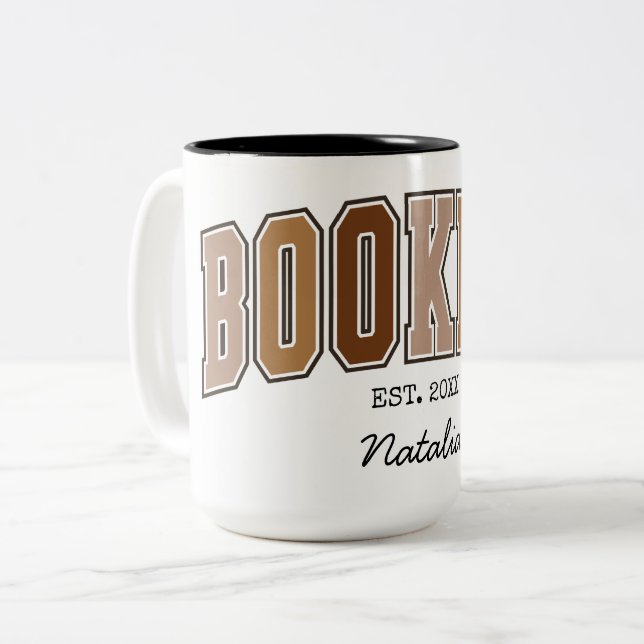 Tasse 2 Couleurs Bookish Est. 20XX (Devant gauche)