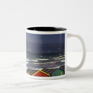 Tasse 2 Couleurs Cabanes de bain de la baie St. James, près du Cap