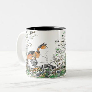 Tasse 2 Couleurs Calico Cat Dans Le Jardin