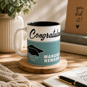 Tasse 2 Couleurs Casquette de remise des diplômes Félicitations Nom