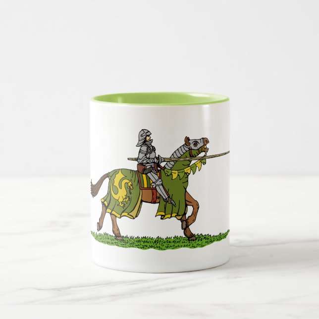 Tasse 2 Couleurs Chargement du chevalier médiéval (Centre)