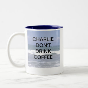 TASSE 2 COULEURS CHARLIE NE BOIVENT PAS DU CAFÉ