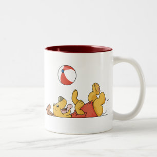 Tasse 2 Couleurs Chien jouant avec des T-shirts et des cadeaux de