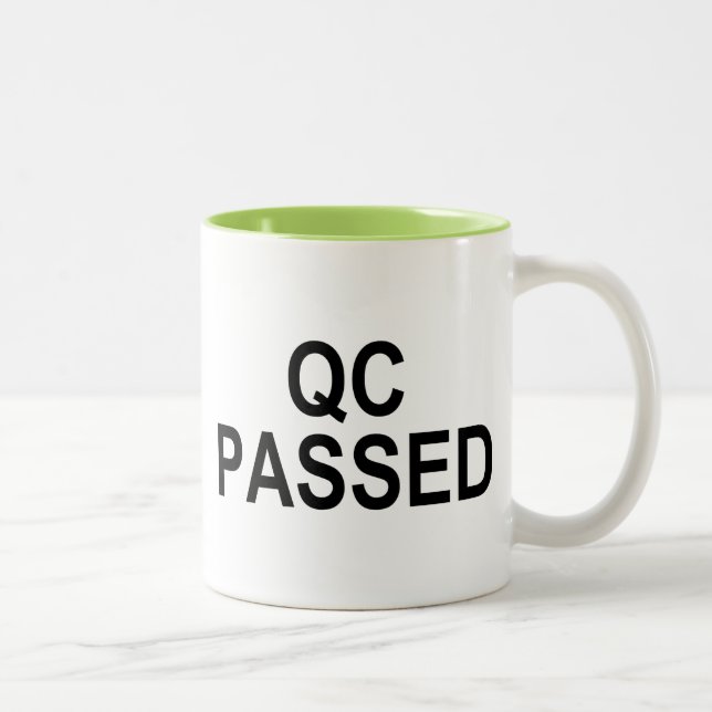 Tasse 2 Couleurs Contrôle de qualité PASSÉ (Droit)