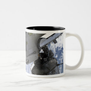 Tasse 2 Couleurs Découverte de navette spatiale accouplée