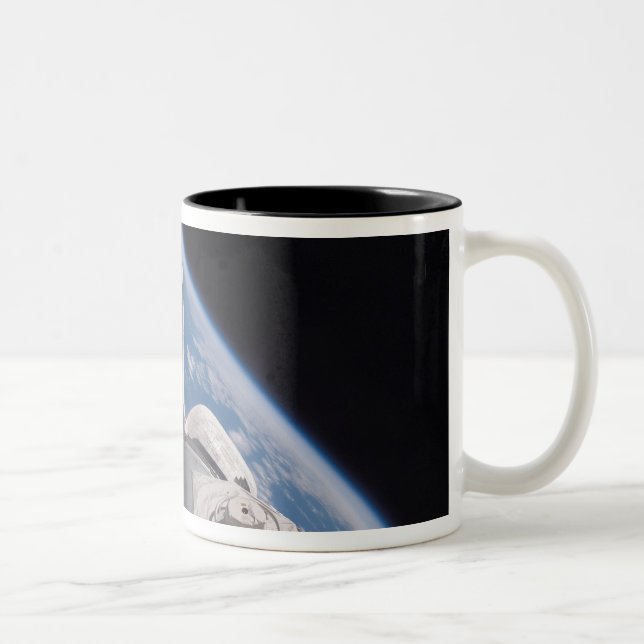 Tasse 2 Couleurs Découverte de navette spatiale rétropassée par la  (Droit)