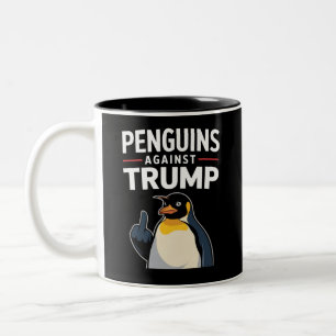 Tasse 2 Couleurs Des palmes de pingouin contre Trump