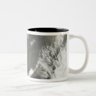 Tasse 2 Couleurs Des panaches de poussière soufflant au large des c