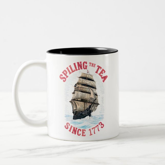 Tasse 2 Couleurs Déverser Le Thé Depuis 1773 4 juillet (Gauche)