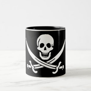 Tasse 2 Couleurs Drapeau pirate crâne épées croisées