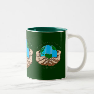 Tasse 2 Couleurs ELLE EST DANS NOTRE collection MAINS