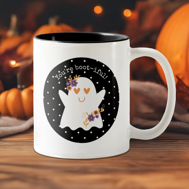 Tasse 2 Couleurs Enfants Cute halloween Ghost (Celebrate Halloween with a cute mug decorated with a ghost. Personalize it with your own text.)