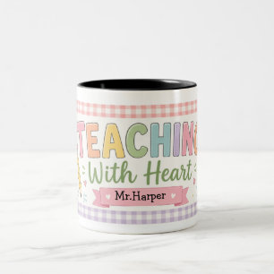 Tasse 2 Couleurs Enseignement personnalisé à cœur Gingham Pastel