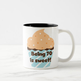 Tasse 2 Couleurs Etre 70 est Sweet Birthday T-shirts et cadeaux
