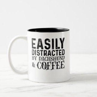 Tasse 2 Couleurs Facilement Distrait Par Dachshund Et Café