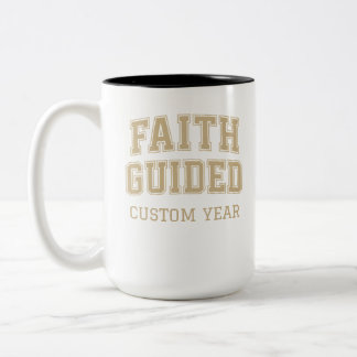 Tasse 2 Couleurs Foi guidée Varsity Année Personnalisée