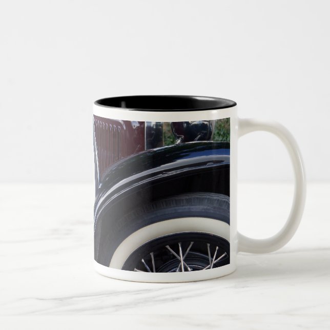 Tasse 2 Couleurs Ford 1930 une voiture classique (Droit)