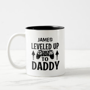Tasse 2 Couleurs Gamer Leveled Jusqu'À Papa Nom Personnalisé