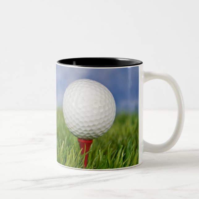 Tasse 2 Couleurs Golf Ball On Red Tee avec devis (Droit)