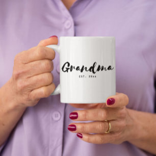 Tasse 2 Couleurs Grandma de script minimaliste établie année