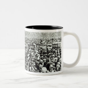 Tasse 2 Couleurs Grands votes pour la démonstration de femmes en