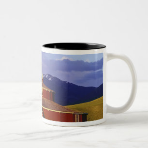 Tasse 2 Couleurs Grange rond historique à Twin Bridges Montana
