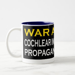 Tasse 2 Couleurs Guerre contre la machine de propagande d'industrie