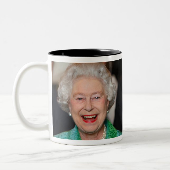 Tasse 2 Couleurs HM Queen Elizabeth II (Gauche)