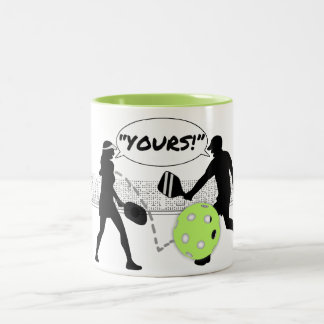 Tasse 2 Couleurs Humour de Pickleball : "Les vôtres !"