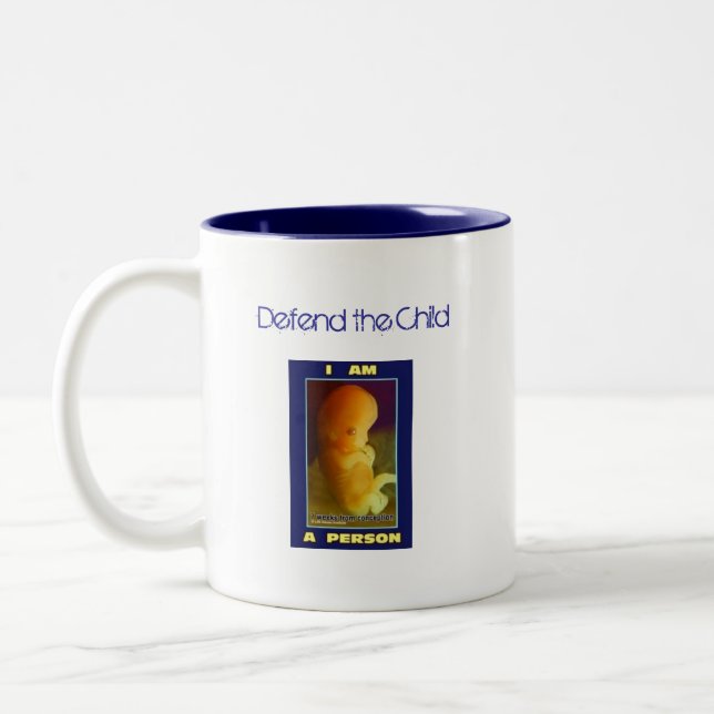 Tasse 2 Couleurs IAAP défendent l'enfant (Gauche)