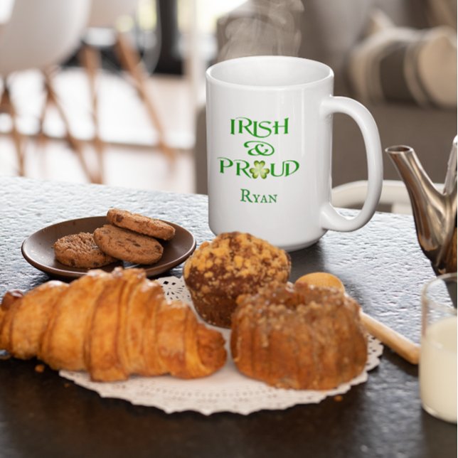 Tasse 2 Couleurs Irlandais et fier personnalisé (Créateur téléchargé)