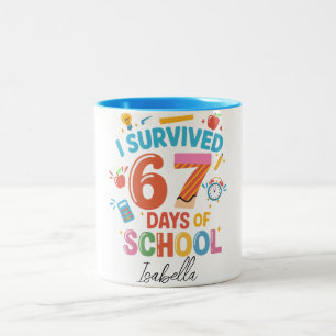 Tasse 2 Couleurs J'ai survécu à 67 jours d'école - Personnalisation