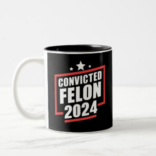 Tasse 2 Couleurs Je vote Condamné Felon 2024 Trump