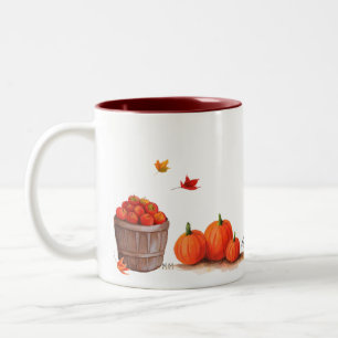 Tasse 2 Couleurs Jour d'automne avec les pommes et le râteau de