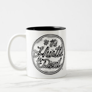Tasse 2 Couleurs La hâte est vraie citation vintage de style de