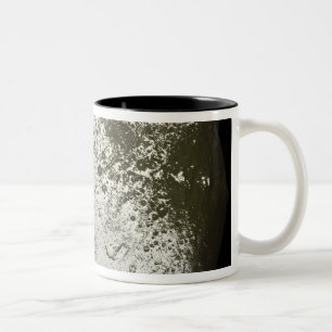 Tasse 2 Couleurs La lune de Saturne Iapetus 2