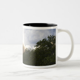 Tasse 2 Couleurs La navette spatiale l'Atlantide enlève 26