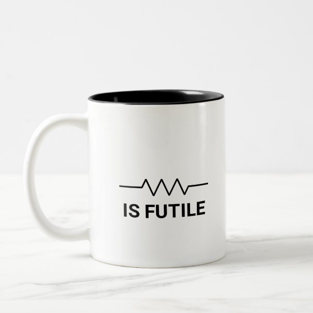 Tasse 2 Couleurs La résistance est FUTILE (Gauche)