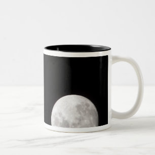 Tasse 2 Couleurs La vue d'une pleine lune, montre également Mars