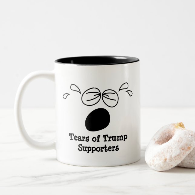 Tasse 2 Couleurs Larmes des partisans de Trump (Avec donut)