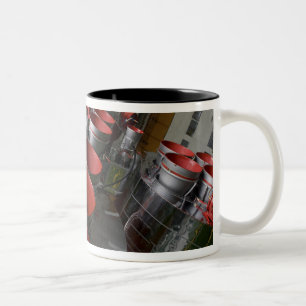 Tasse 2 Couleurs Les propulseurs du vaisseau spatial 2 de Soyuz