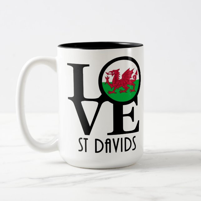 Tasse 2 Couleurs LOVE St Davids, Pays de Galles 15oz (Gauche)