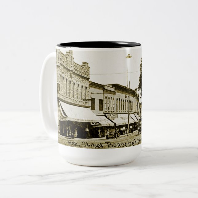 Tasse 2 Couleurs Main Street Boscobel Wisconsin Circa 1910's Photo (Devant gauche)