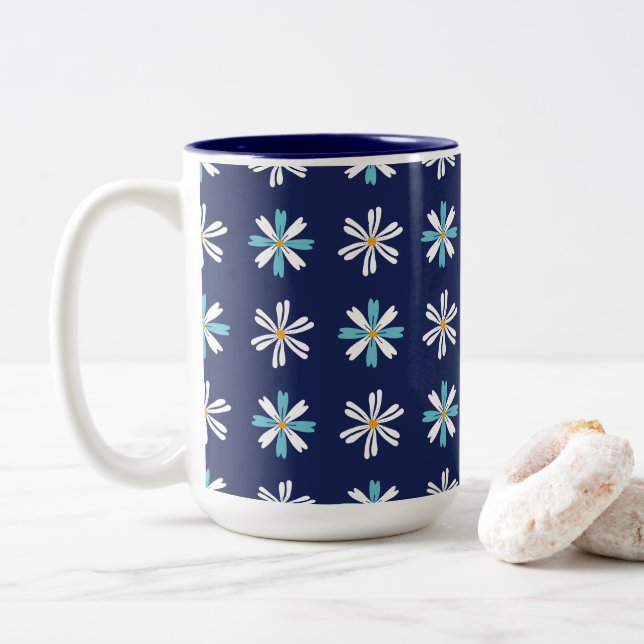 Tasse 2 Couleurs Navy Daisy Bliss Floral Pattern (Avec donut)