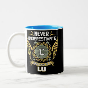 Tasse 2 Couleurs Ne sous-estimez jamais le pouvoir d'un Lu