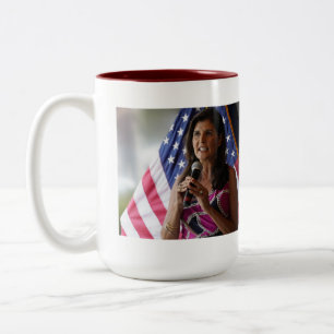 Tasse 2 Couleurs Nikki Haley Tough comme N ails